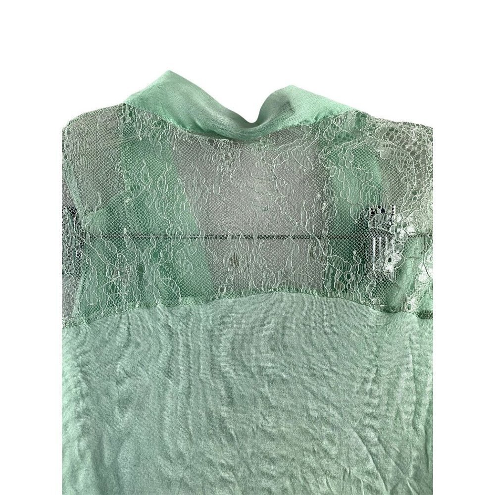 The Limited Women's Lace Back Top - Picture 4 of 7